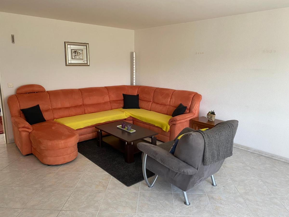 Grosszugige Ferienwohnung Eschenz Buitenkant foto